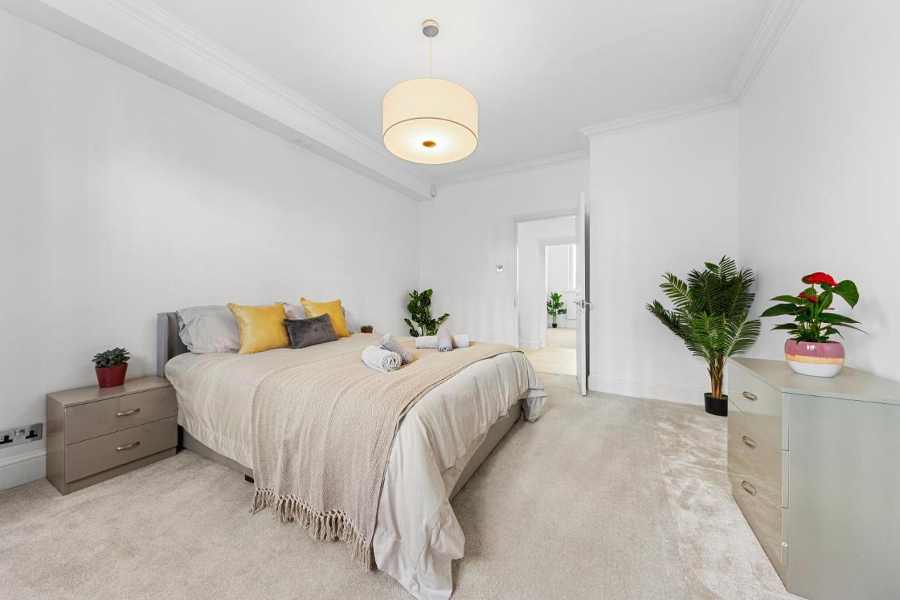 Harrods 2 Bed Lux Flat W/Patio Apartment London Ngoại thất bức ảnh